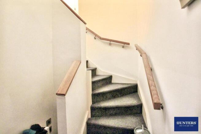 1 bed Flat to rent Image 12