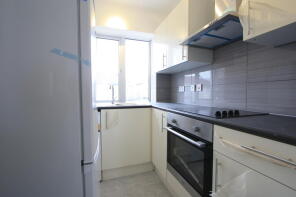 175, Grove Road, Mitcham CR4 1AF