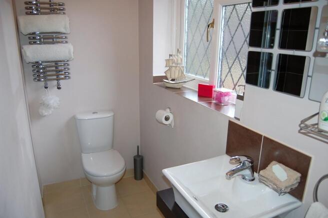 Ensuite shower