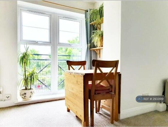 Bright And Spacious Dining Area