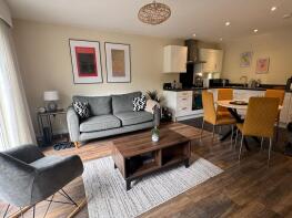 97, Trelowen Drive, Penryn TR10 9WT