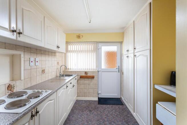 3 bed Detached Bungalow for sale Image 8