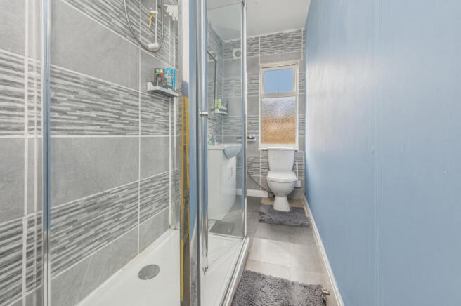 3 bed Terraced for sale Image 6