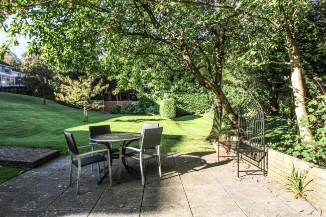 GARDEN 3.jpg
