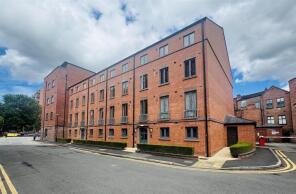 29, Chedworth House, Seller Street, Chester CH1 3AR