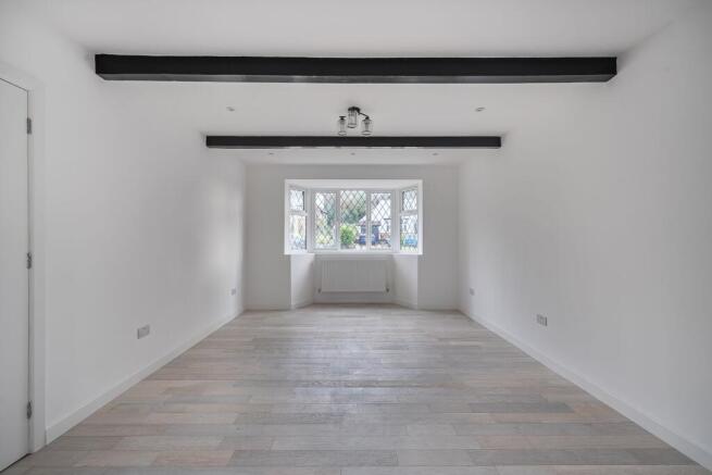 Hartley Way, Purley, CR8 photo 4
