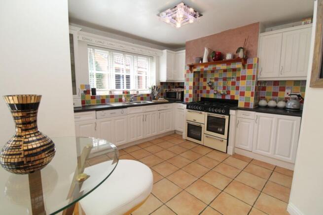 Kitchen/Breakfast