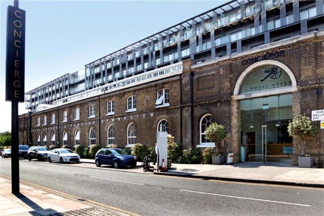 Flat For Sale Se18