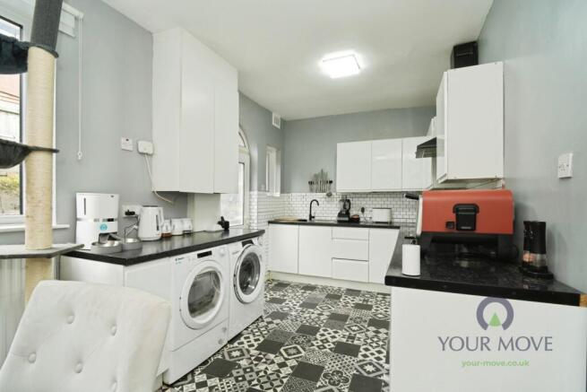 2 bed Terraced for sale Image 4