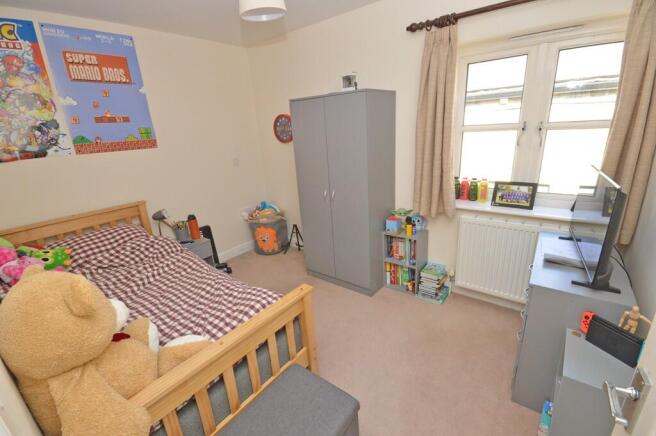 3 bed Semi-Detached for sale Image 9