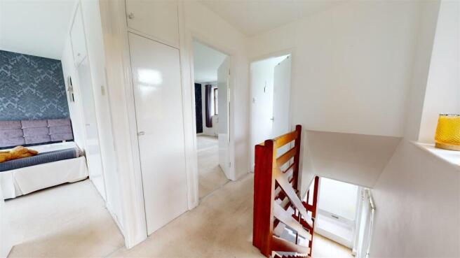 FIRST FLOOR LANDING