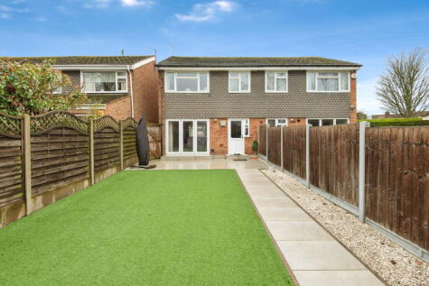 Kingsmede, Shefford, SG17 5DA