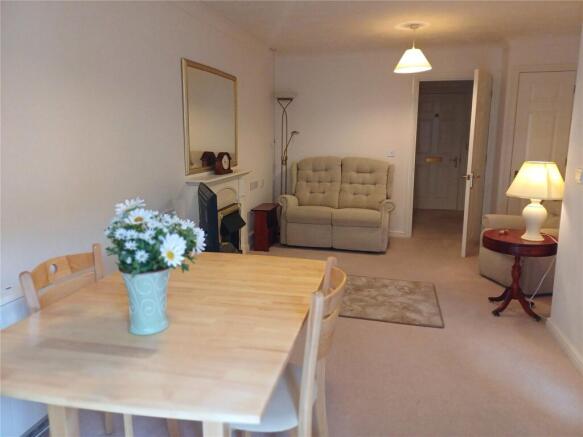 Peelers Court, Bridport, Dorset, DT6 photo 4