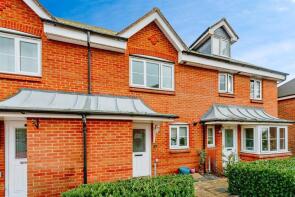 9, Kingsfield Way, Redhill RH1 6FF