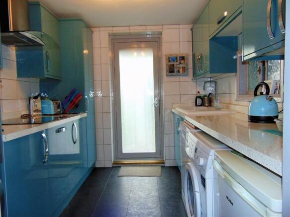Photo 5