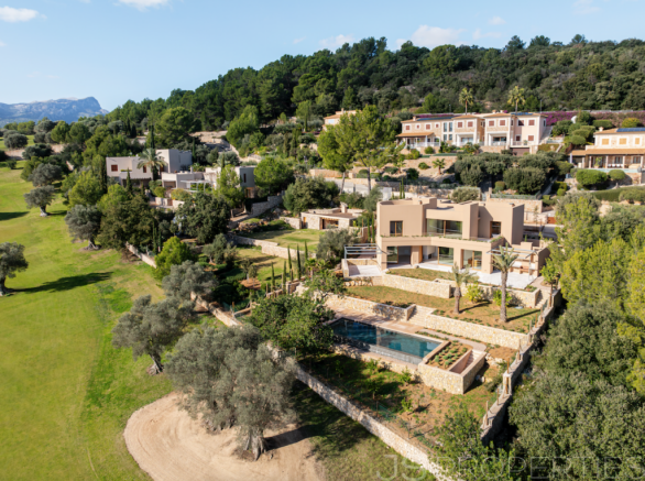 Exclusive Villa in a Prime Location at Pollensa Golf