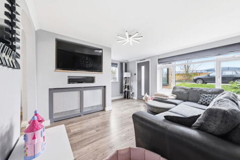 Cryalls Lane, Sittingbourne, ME10 1NY