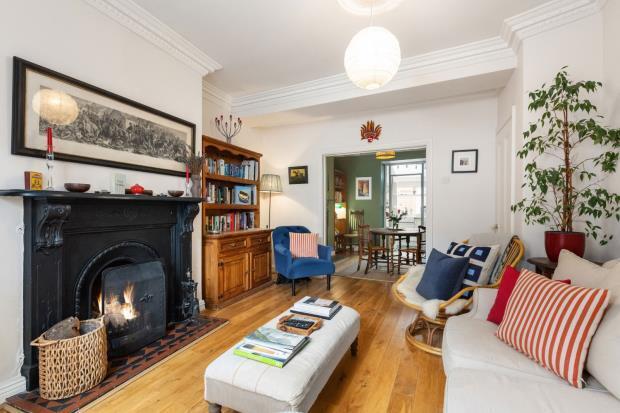 Picture No. 05