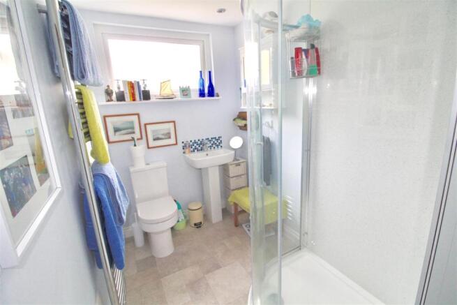 Shower room.JPG