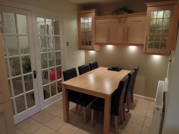 Kitchen/Dining