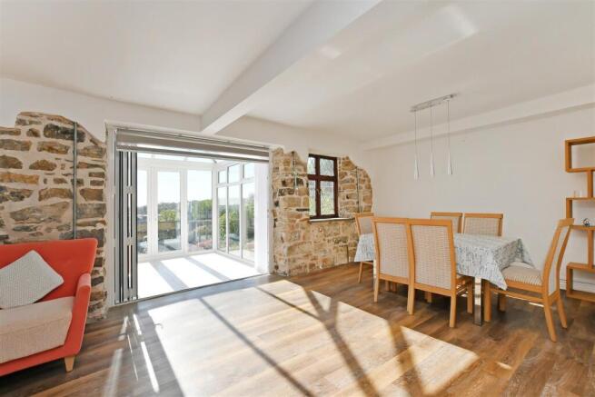3 bed Cottage for sale Image 8