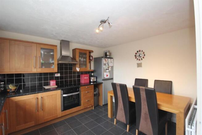 Fitted Kitchen/Dining Room