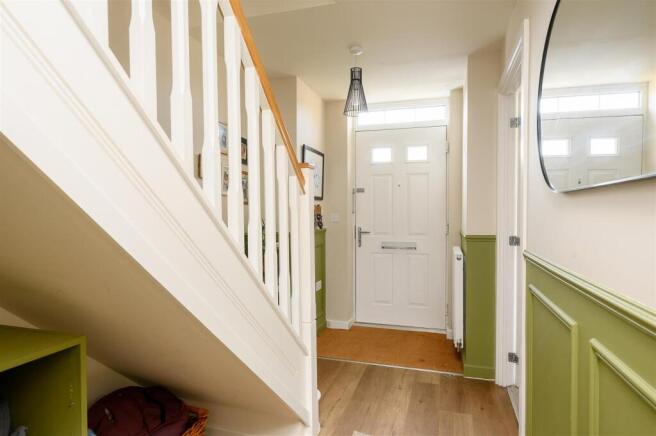4 bed Detached for sale Image 6