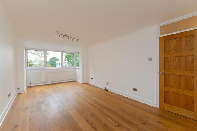 Bourne Court-3.jpg