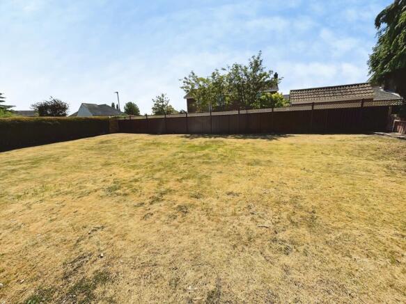 3 bed Semi-Detached for sale Image 5