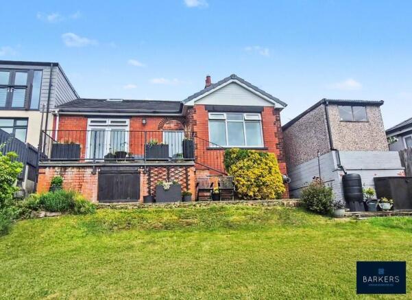 2 bed Semi-Detached Bungalow for sale Image 4