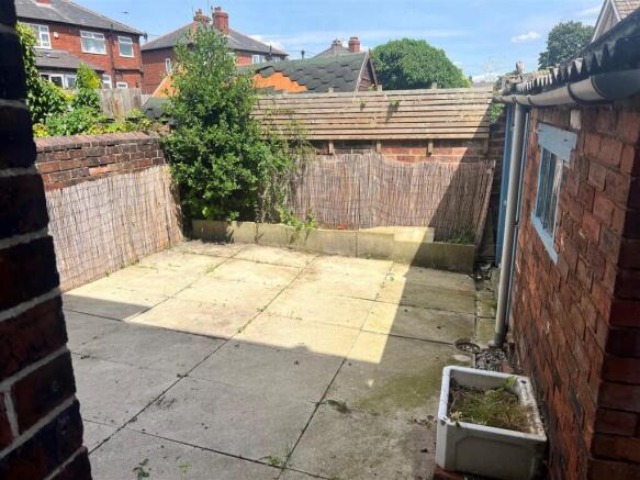 2 bed Semi-Detached for sale Image 10