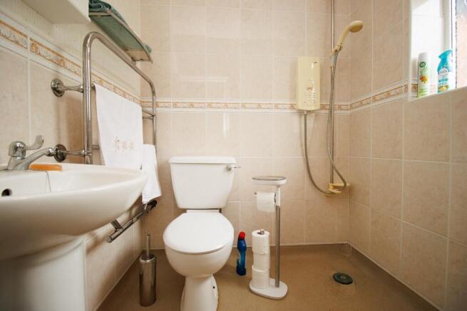 Photo 8