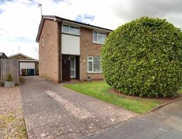 5, Brook Willows, Wildwood, Stafford ST17 4PX