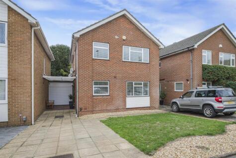 Oakham Drive, Bromley BR2