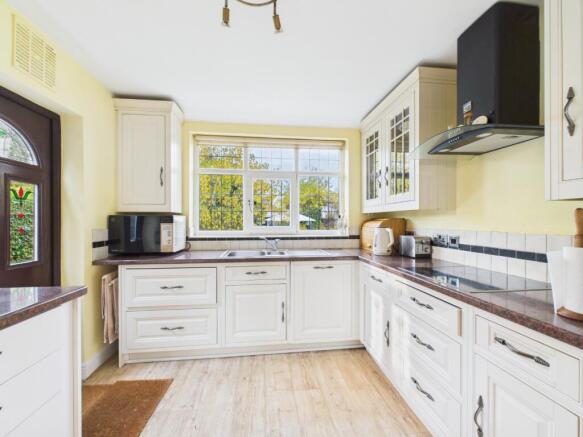 Hamlyn Avenue, Hull, HU4 6BT photo 3