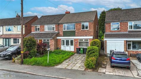 Kings Lane, Newton Regis, Tamworth, Warwickshire, B79