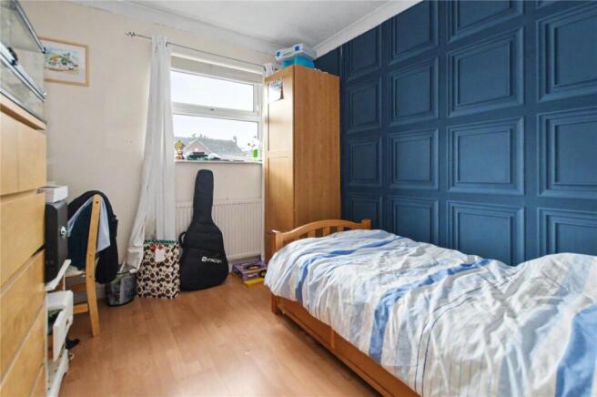 4 bed Detached for sale Image 9