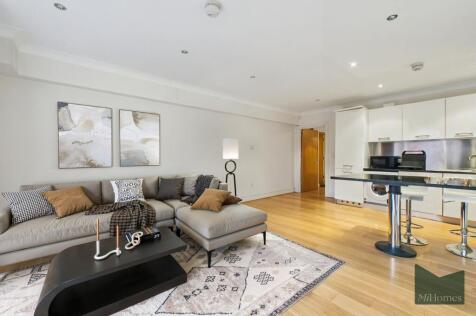Gladbeck Way, Enfield, EN2