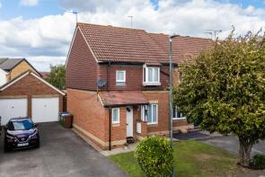 27, Cookson Grove, Erith DA8 1YE