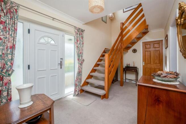50 Ballards Close 2356-6.jpg