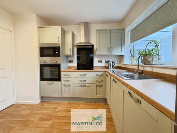 bcdf0f37--4189-AF...