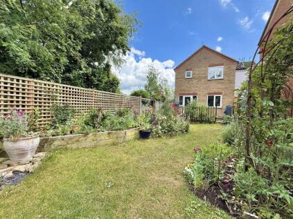 Pollard Court, Diss