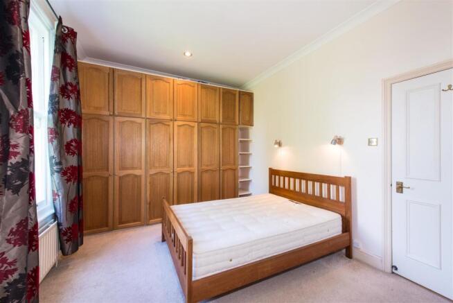 bedroom.jpg
