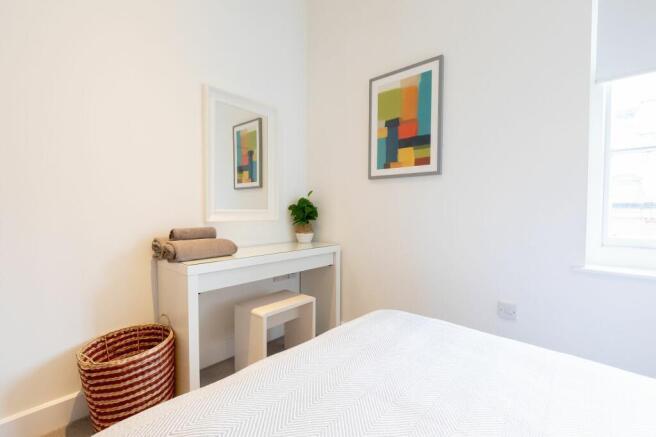 2 bed Apartment for sale Image 5