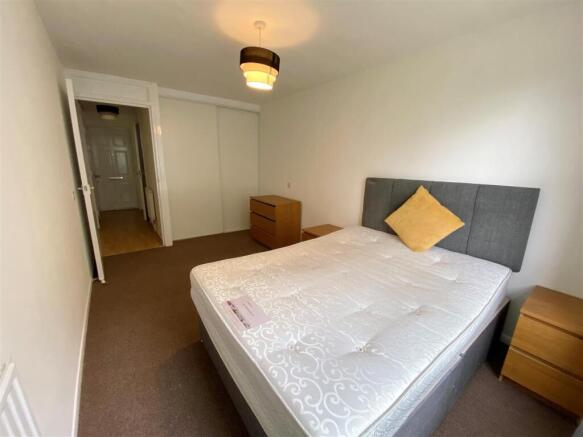 Bedroom Pic 2.jpg