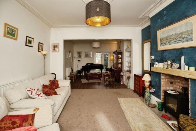 Living Room/Drawing Room