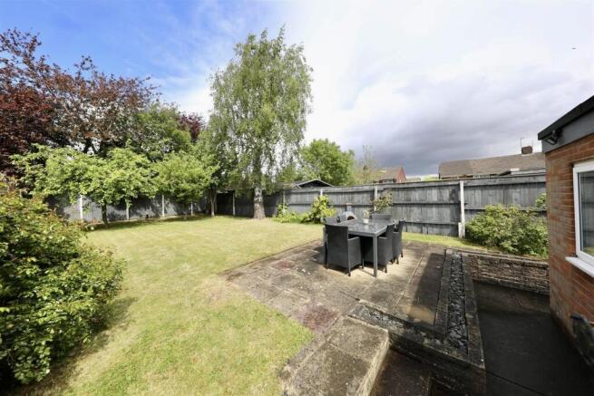 3 bed Semi-Detached for sale Image 12