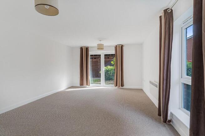 SITTING ROOM.jpg