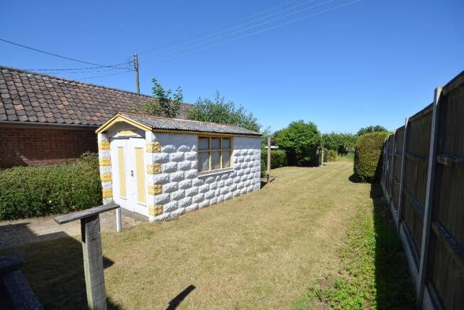 Photo 10