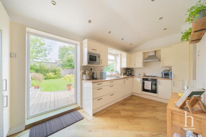 Southridge Road, Pensby, CH61 photo 4